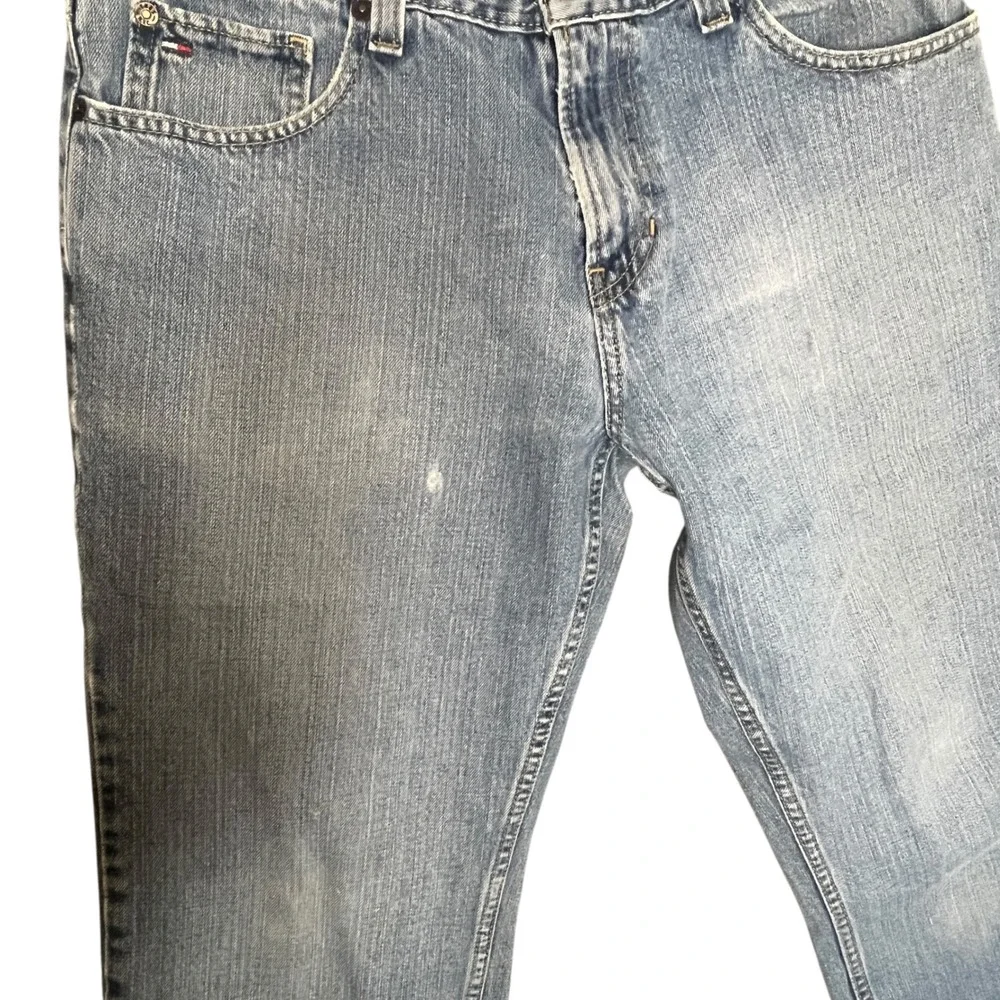 Tommy Hilfiger Men Relaxed Fit Freedom Jeans 30x32 Meas 32x30.5 Denim Streetwear